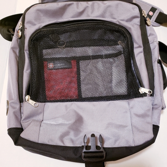 Swiss Army Wenger Laptop Bag - Picture 5 of 7